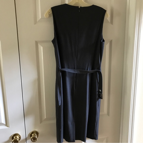 Calvin Klein dress size 4 gray zips in back lined. Belt - Picture 3 of 7